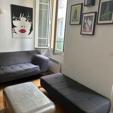 2 Bedroom Funky Apartment In The Heart Of The Old Town Of 앙티브 외부 사진